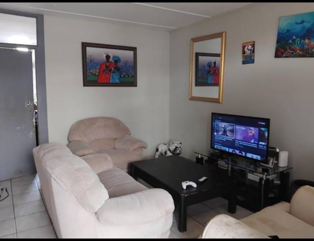 2 BEDROOM APARTMENT FOR SALE IN MUCKLENEUK